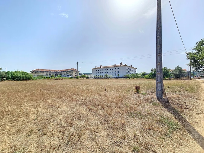 Moradia T4 para Venda em Oiã Foto 51