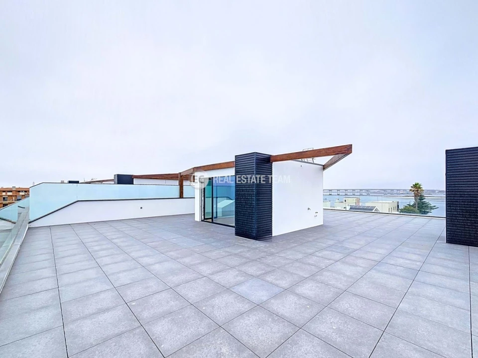 Apartamento T3 para Venda em Gafanha da Encarnação Foto 27