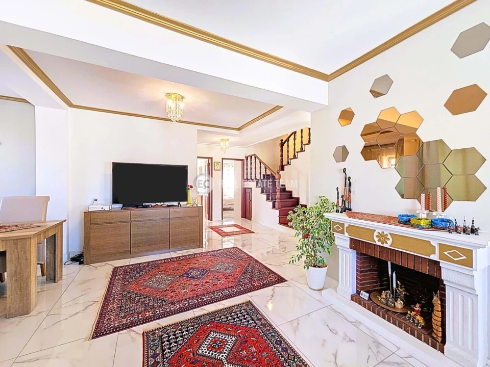 Apartamento T4 para Venda em São Bernardo Foto 1