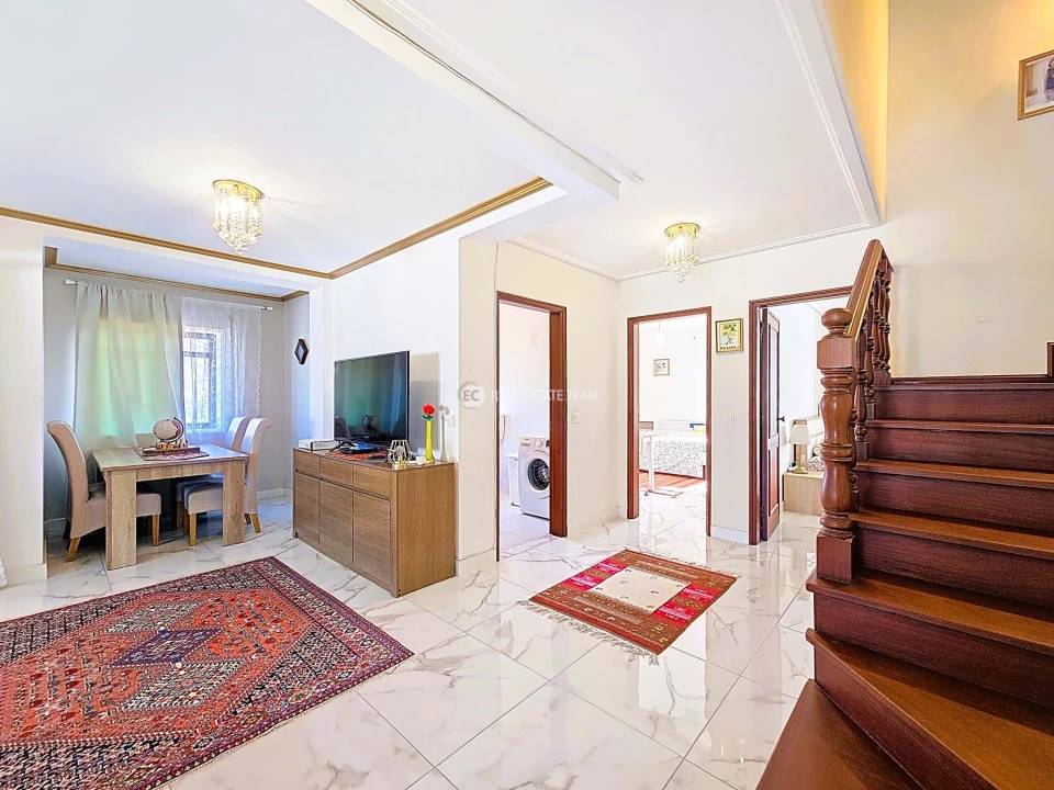 Apartamento T4 para Venda em São Bernardo Foto 17