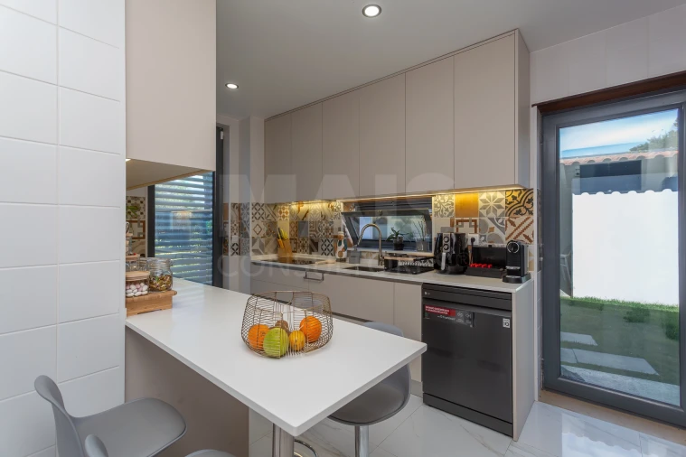 Moradia T4 para Venda em Cascais e Estoril Foto 9