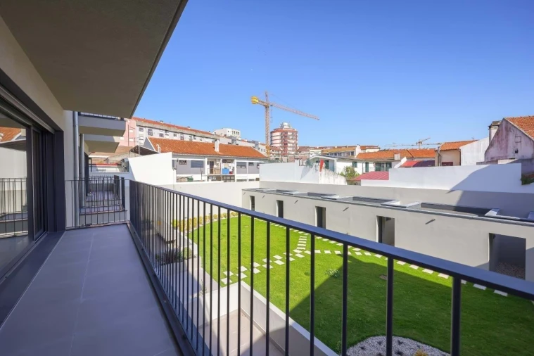 Apartamento T2 para Venda em Glória e Vera Cruz Foto 5