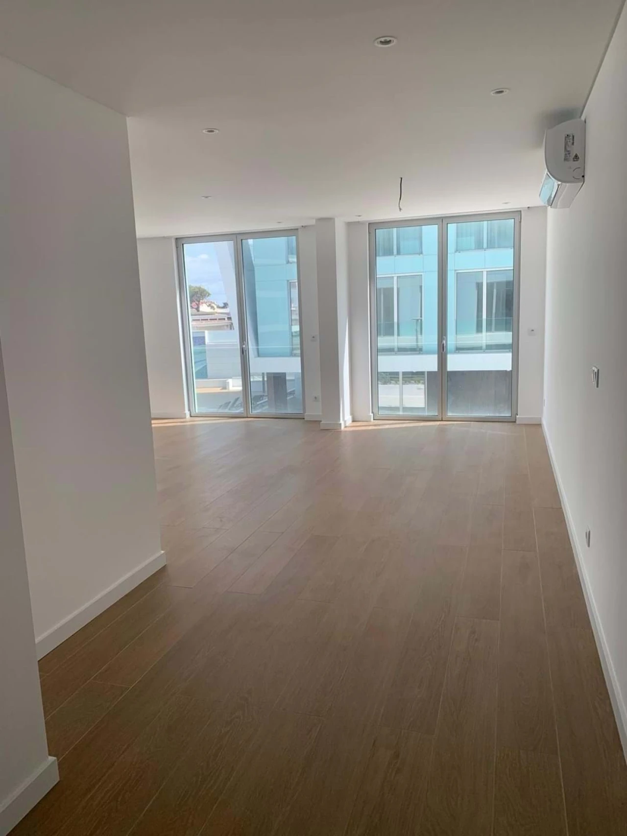 Apartamento T3 para Venda em São Martinho do Porto Foto 9