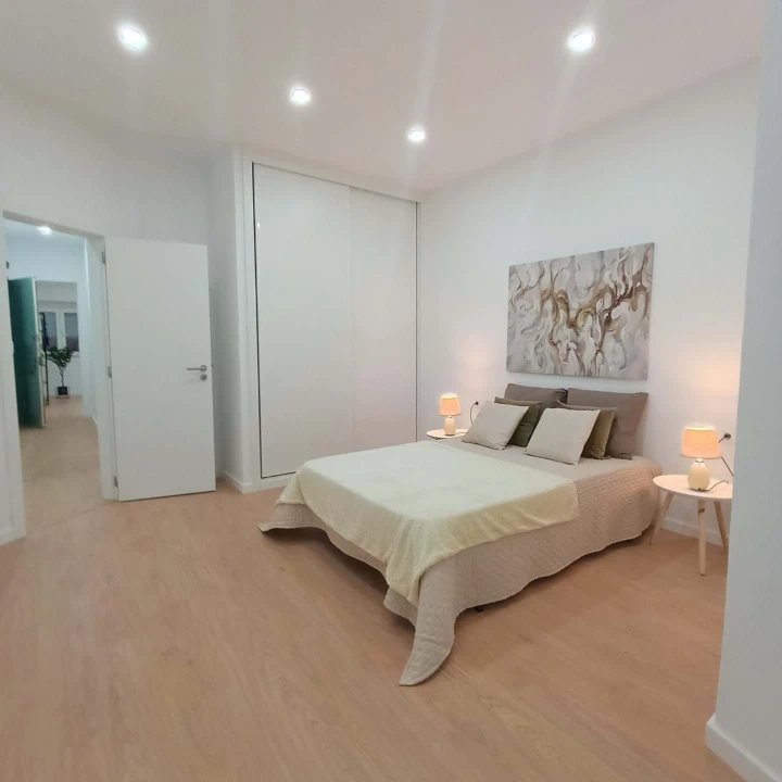 Apartamento T3 para Venda em Ajuda Foto 1