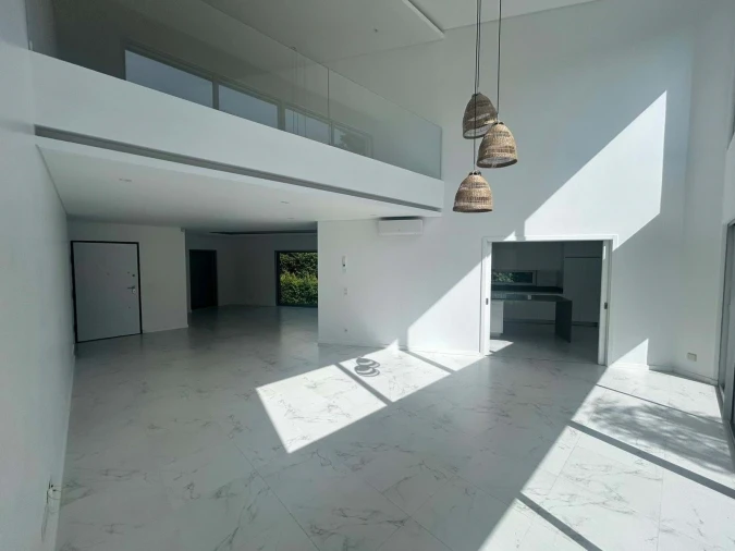 Moradia T4 para Venda em Charneca de Caparica e Sobreda Foto 4