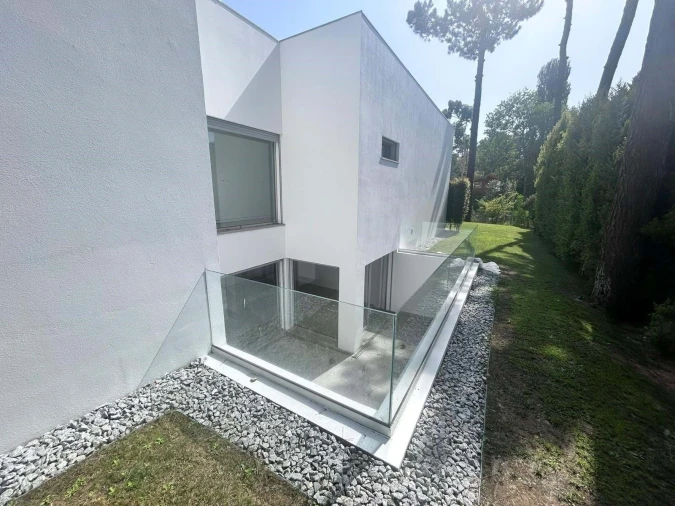 Moradia T4 para Venda em Charneca de Caparica e Sobreda Foto 33