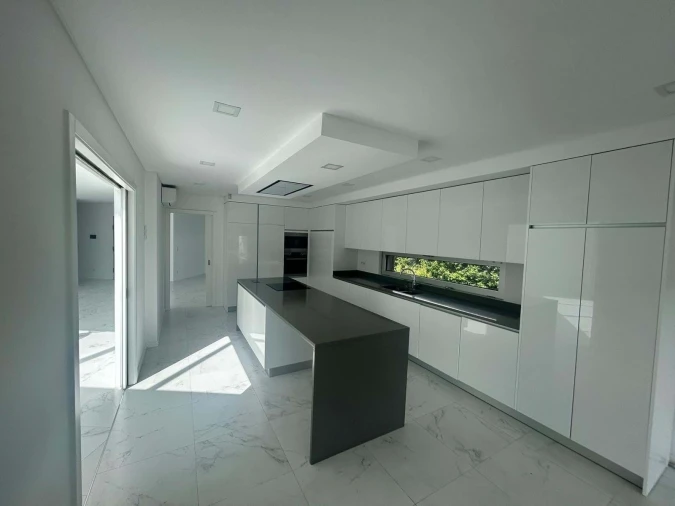 Moradia T4 para Venda em Charneca de Caparica e Sobreda Foto 2