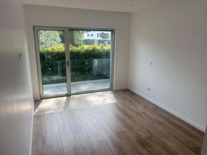 Moradia T4 para Venda em Charneca de Caparica e Sobreda Foto 8