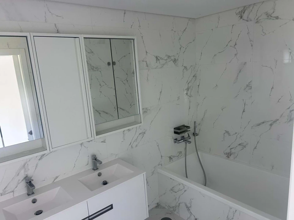 Moradia T4 para Venda em Charneca de Caparica e Sobreda Foto 15