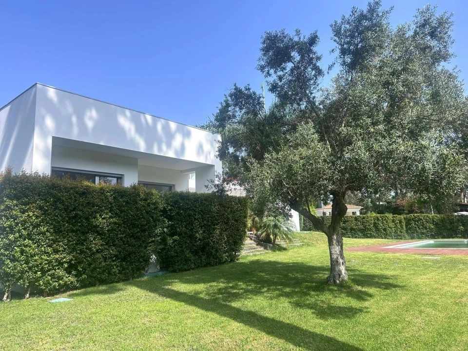 Moradia T4 para Venda em Charneca de Caparica e Sobreda Foto 37