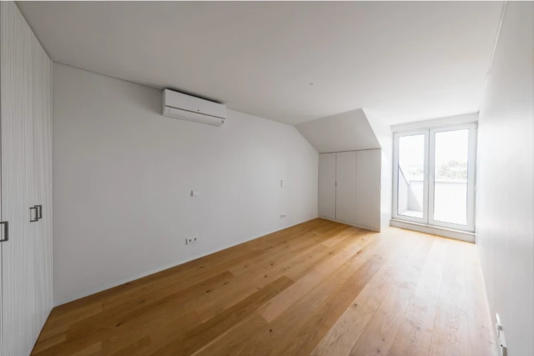 Apartamento T2 para Venda em Alvalade Foto 7