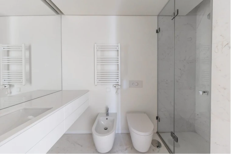 Apartamento T2 para Venda em Alvalade Foto 9