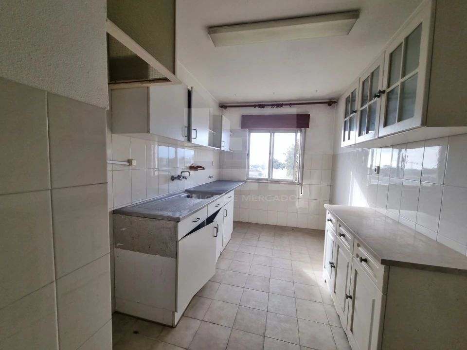 Apartamento T2 para Venda em Alcabideche Foto 29