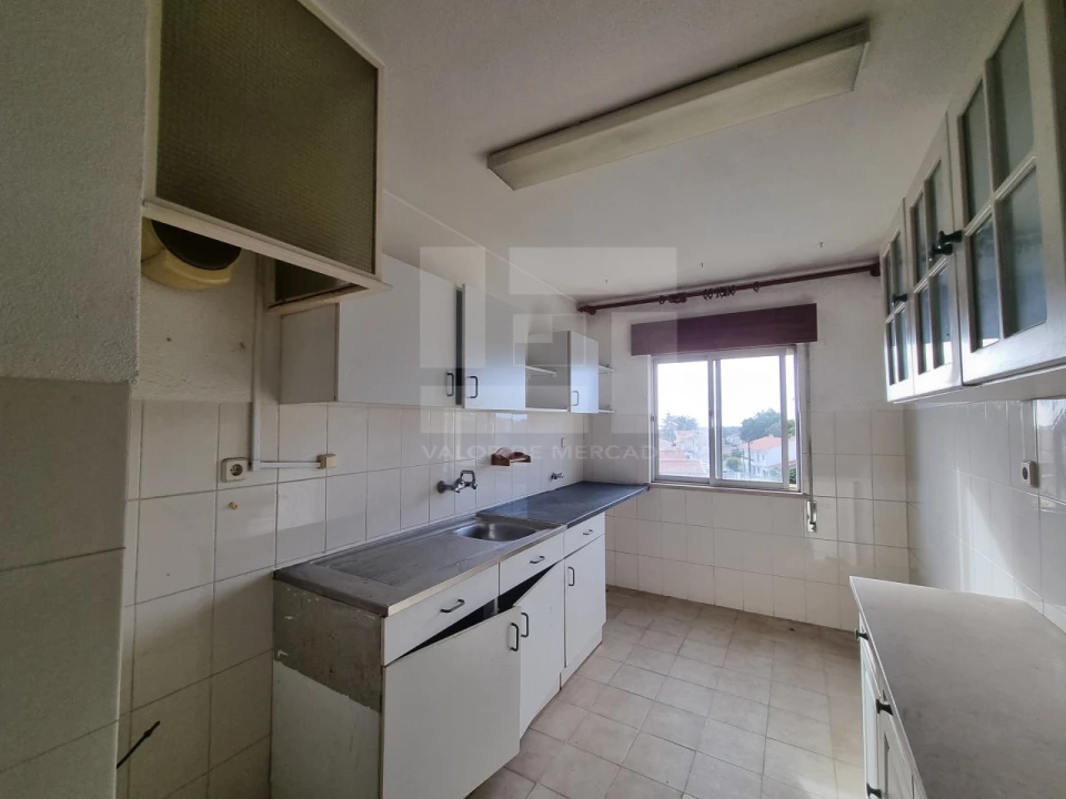 Apartamento T2 para Venda em Alcabideche Foto 31