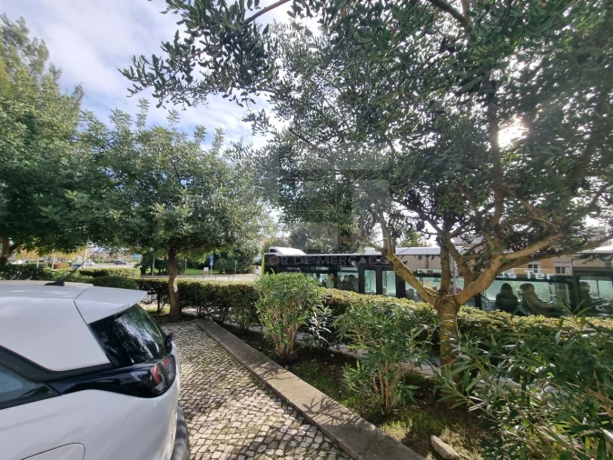 Apartamento T2 para Venda em Alcabideche Foto 5