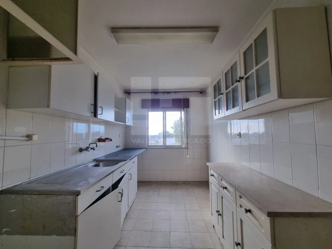 Apartamento T2 para Venda em Alcabideche Foto 36