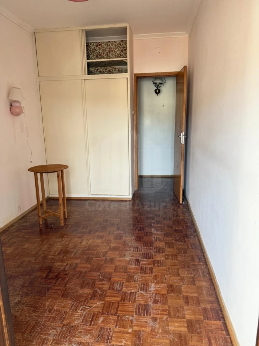 Apartamento T2 para Venda em Sesimbra (Santiago) Foto 7