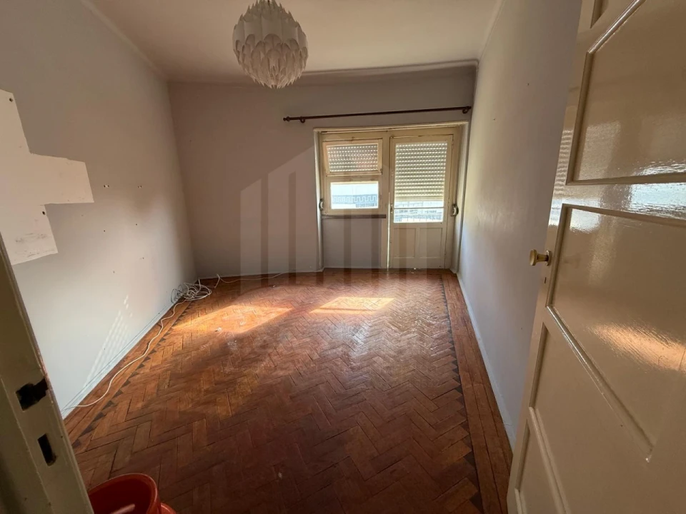 Apartamento T2 para Venda em Sesimbra (Santiago) Foto 3