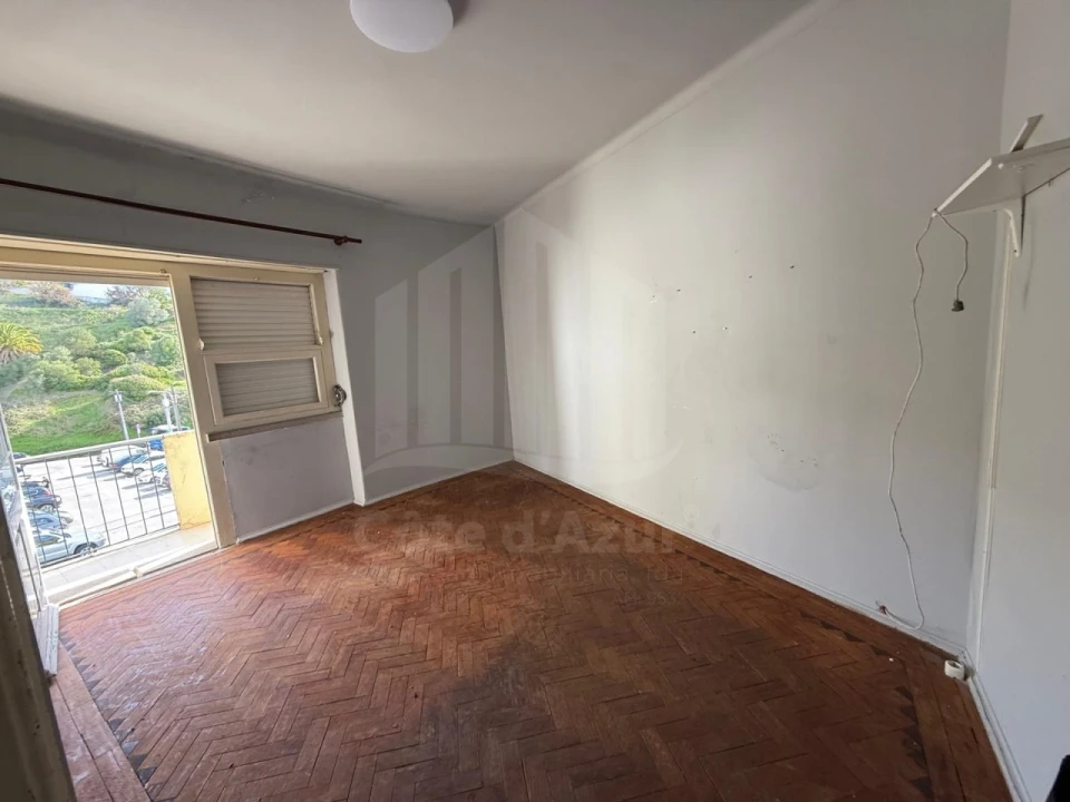 Apartamento T2 para Venda em Sesimbra (Santiago) Foto 4