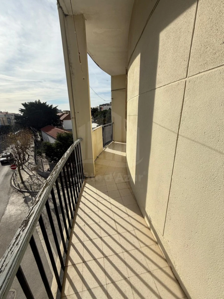 Apartamento T2 para Venda em Sesimbra (Santiago) Foto 5