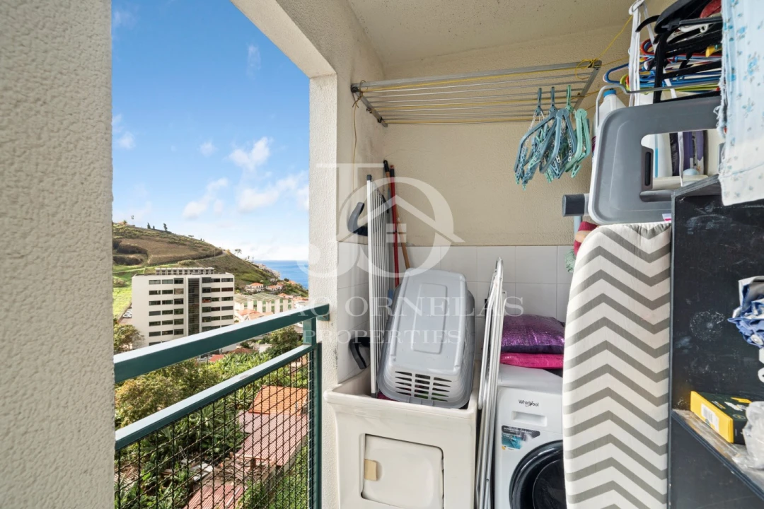 Apartamento T2 para Venda em São Martinho Foto 4