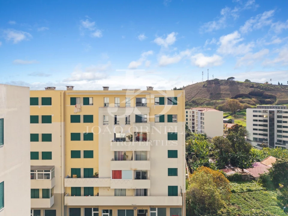 Apartamento T2 para Venda em São Martinho Foto 28