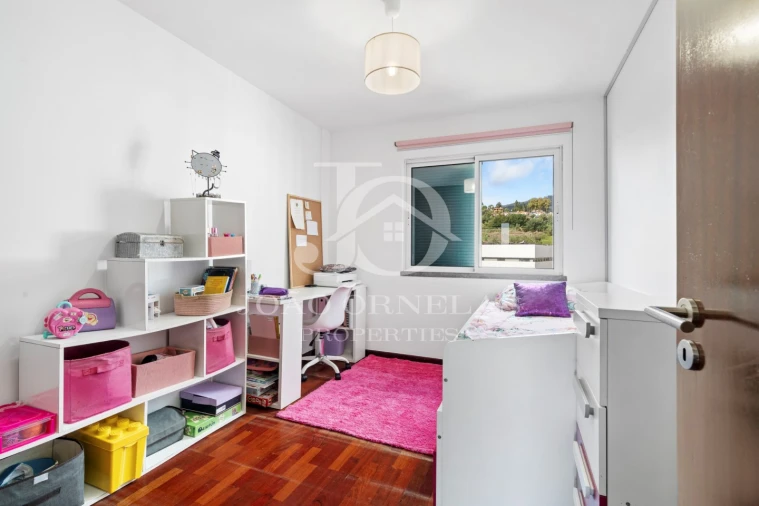 Apartamento T2 para Venda em São Martinho Foto 13