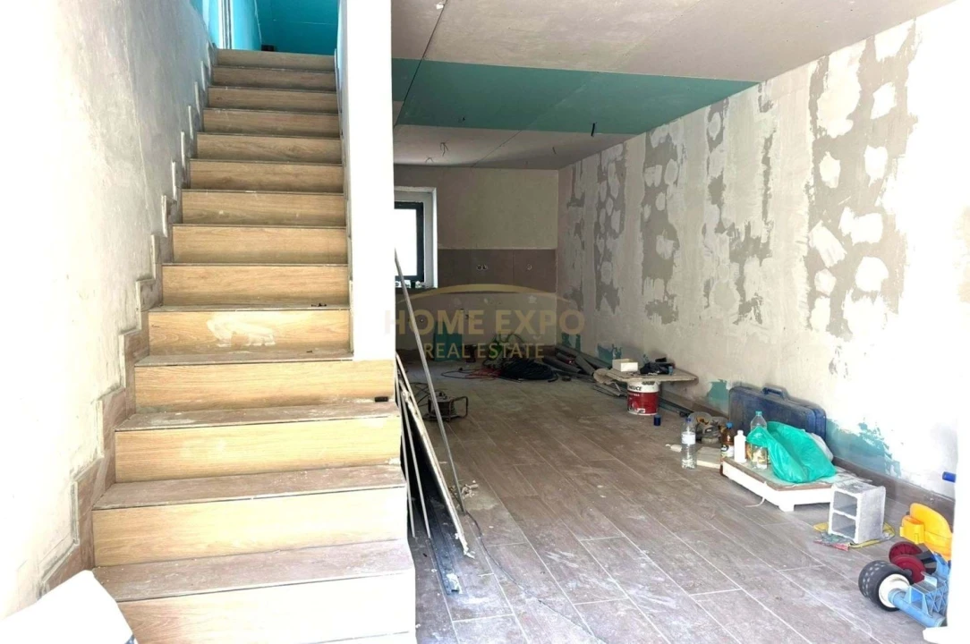 Moradia T3 para Venda em Barcarena Foto 1