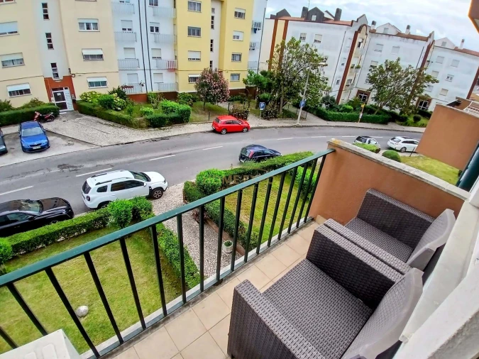 Apartamento T2 para Venda em Camarate, Unhos e Apelação Foto 16