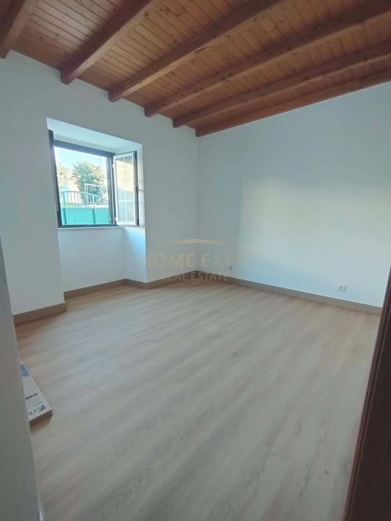 Moradia T3 para Venda em Azueira e Sobral da Abelheira Foto 16