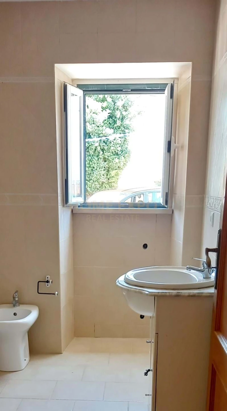 Moradia T3 para Venda em Azueira e Sobral da Abelheira Foto 8