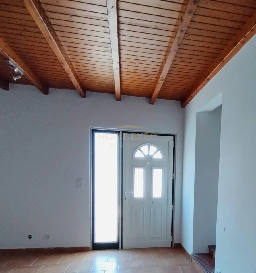 Moradia T3 para Venda em Azueira e Sobral da Abelheira Foto 9