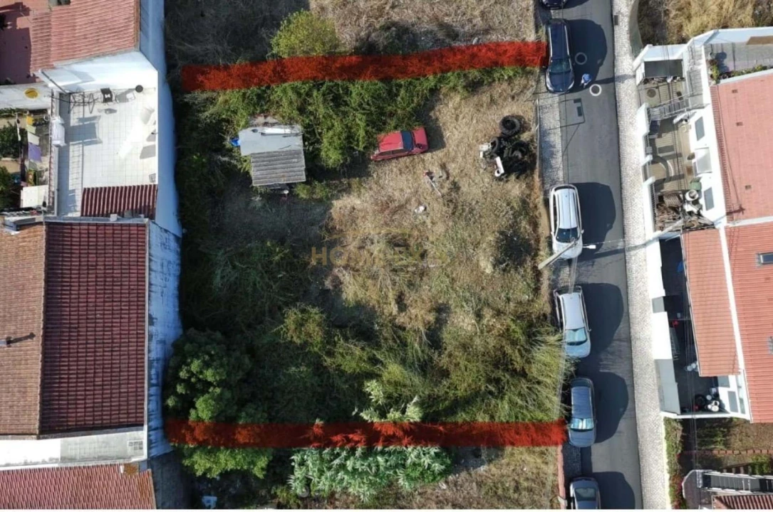 Terreno para Venda em Casal de Cambra Foto 5