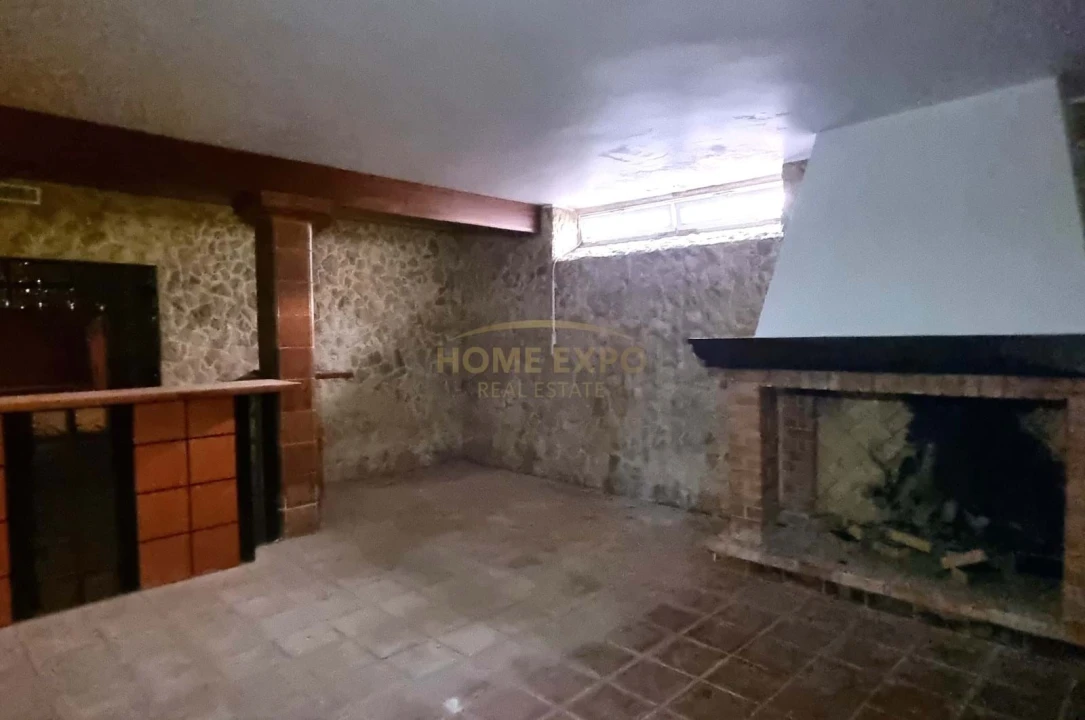 Moradia T5 para Venda em Agualva e Mira-Sintra Foto 42