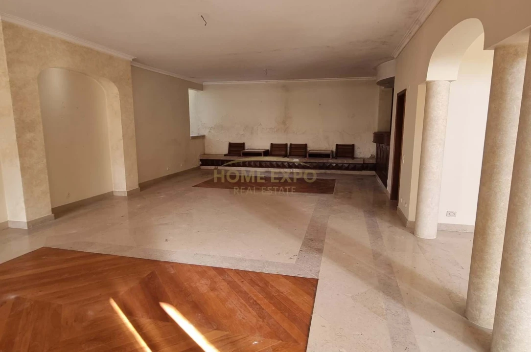 Moradia T5 para Venda em Agualva e Mira-Sintra Foto 28