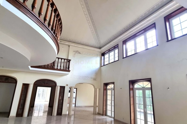 Moradia T5 para Venda em Agualva e Mira-Sintra Foto 24