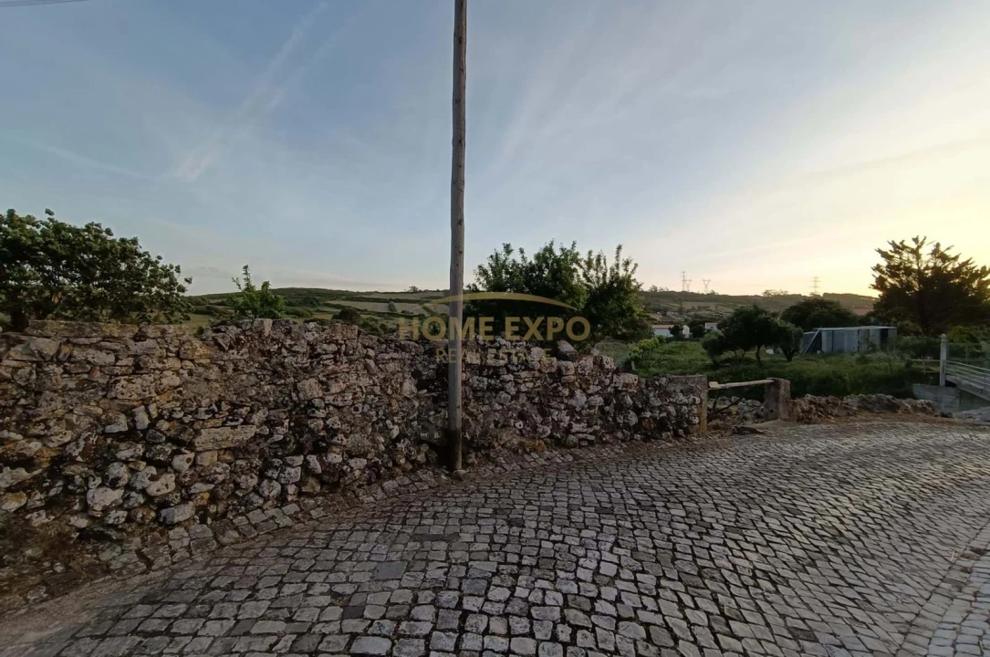 Terreno para Venda em Fanhões Foto 4