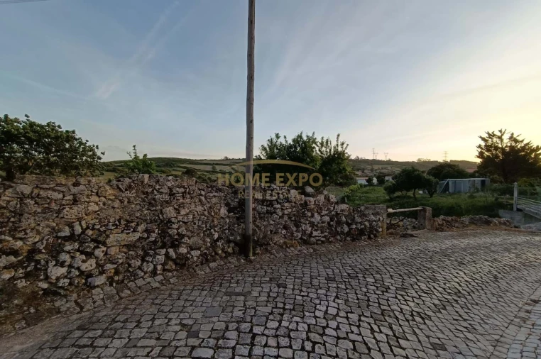 Terreno para Venda em Fanhões Foto 4