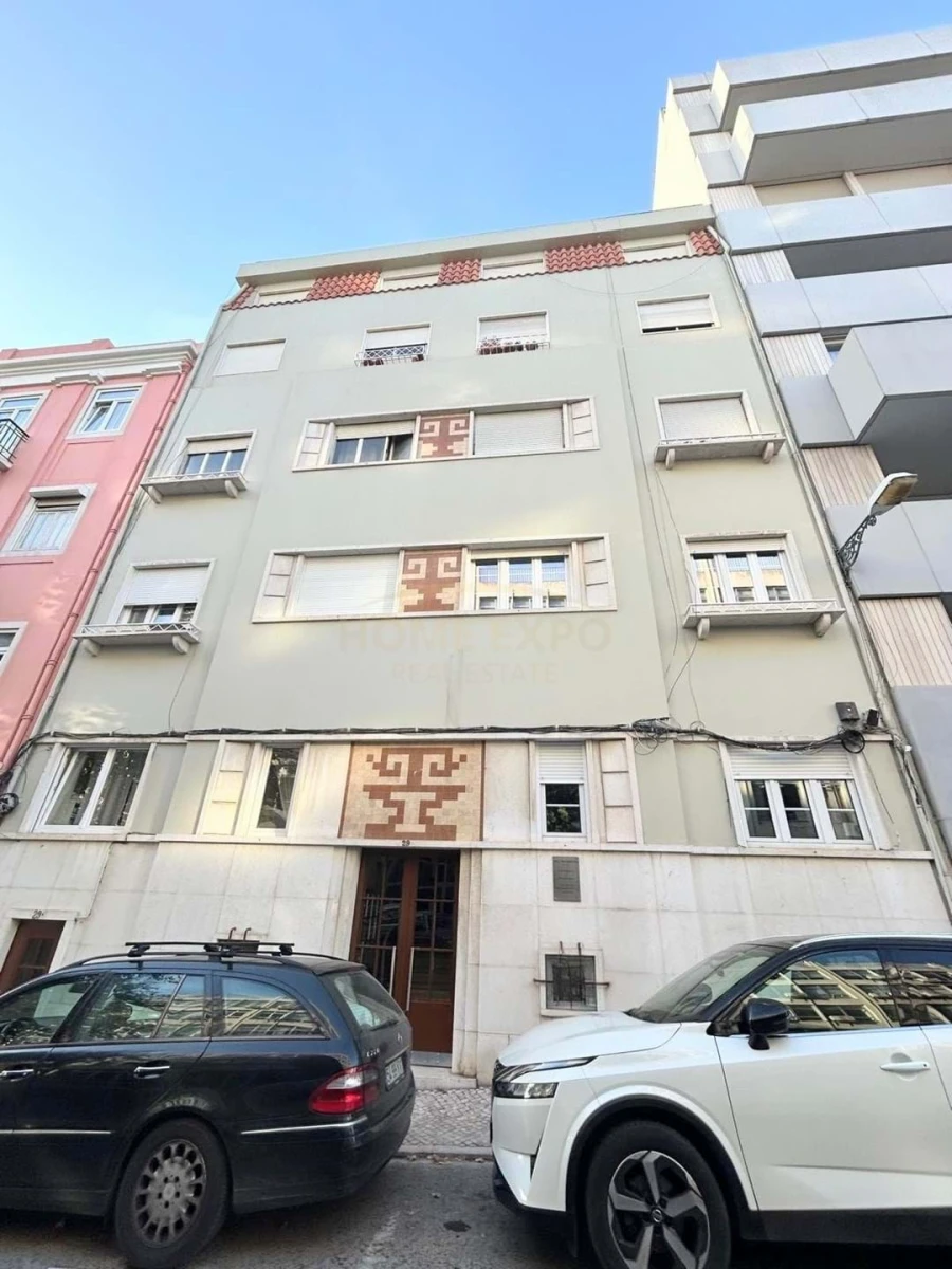 Apartamento T2 para Venda em Santo António Foto 10