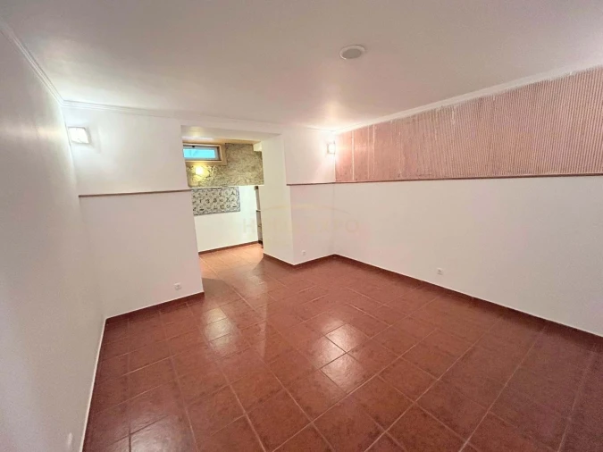 Apartamento T2 para Venda em Santo António Foto 2