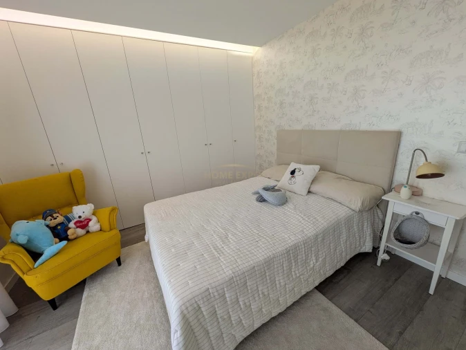 Moradia T5 para Venda em Santa Iria de Azoia, São João da Talha e Bobadela Foto 31