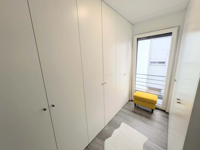 Moradia T5 para Venda em Santa Iria de Azoia, São João da Talha e Bobadela Foto 33