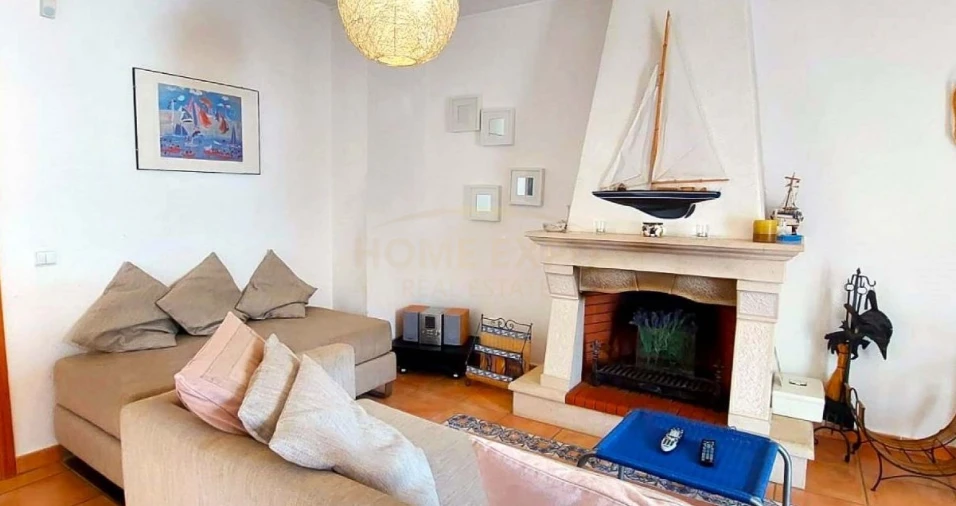 Moradia T3 para Venda em Quarteira Foto 5