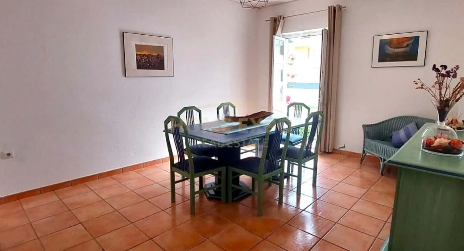 Moradia T3 para Venda em Quarteira Foto 10