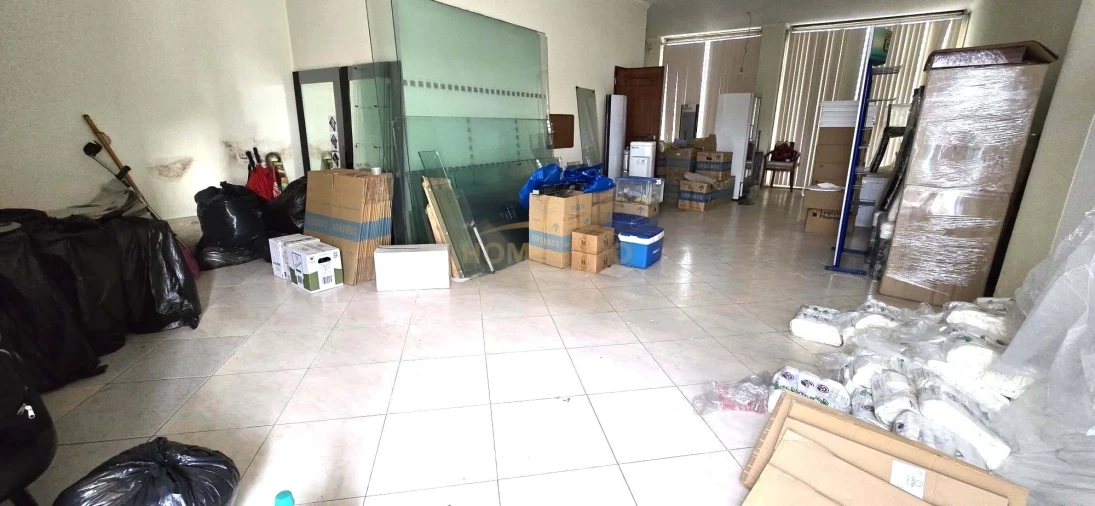 Negócio para Venda em Odivelas Foto 8