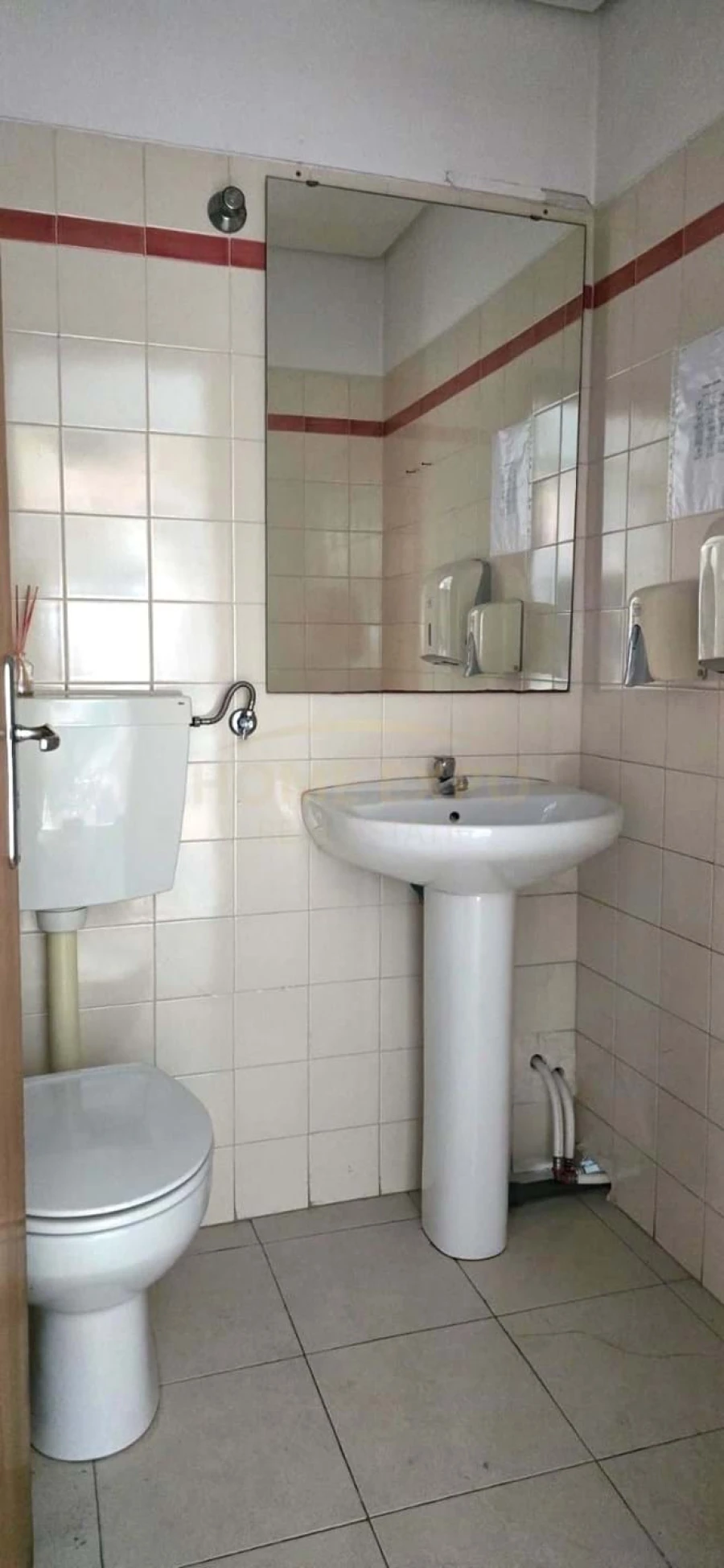 Negócio para Venda em Odivelas Foto 13