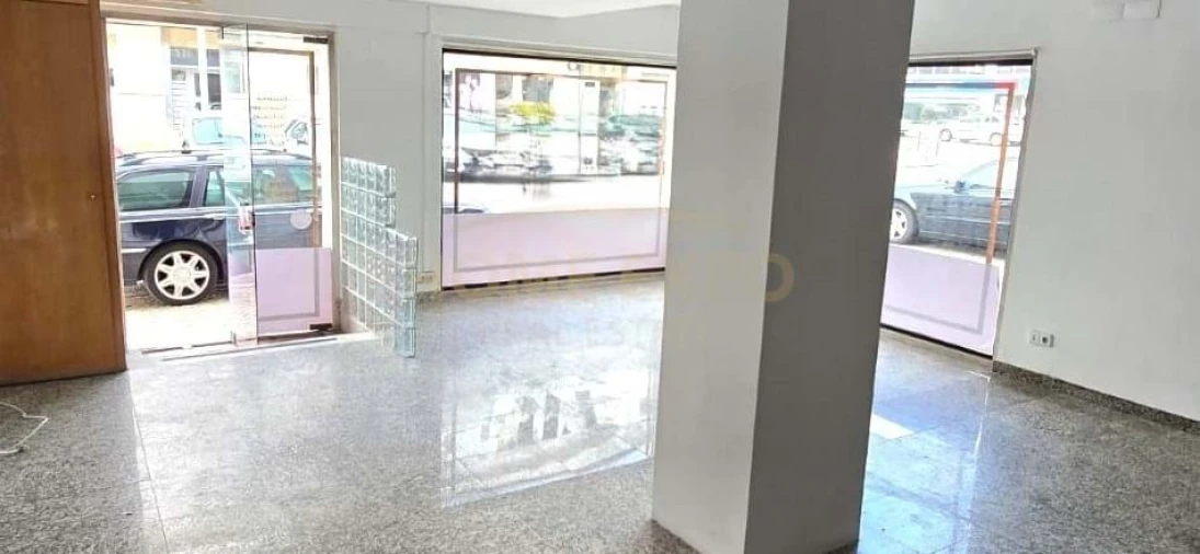 Negócio para Venda em Odivelas Foto 10