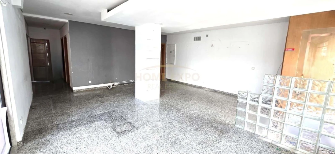 Negócio para Venda em Odivelas Foto 9