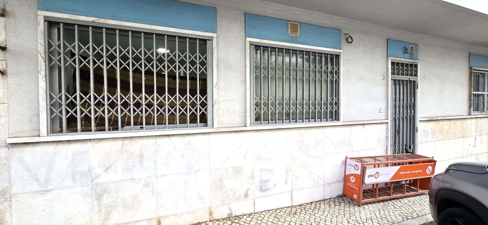 Negócio para Venda em Odivelas Foto 4