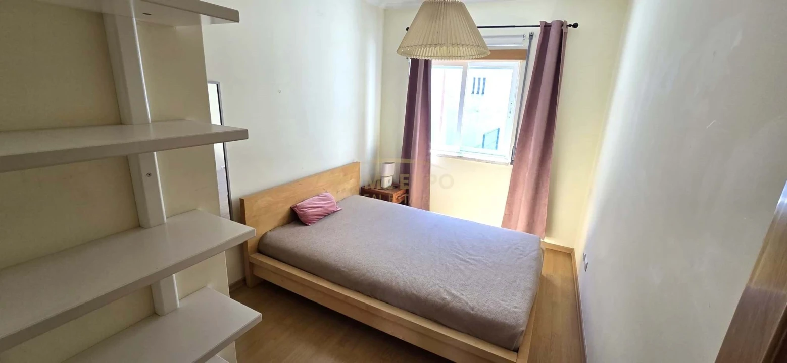 Apartamento T2 para Venda em Encosta do Sol Foto 9